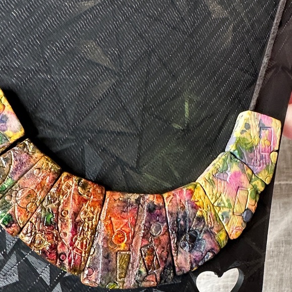 Artisan Handcrafted Multicolor Mosaic Tile Inspired Tribal Sculpted Necklace EUC - Picture 9 of 16